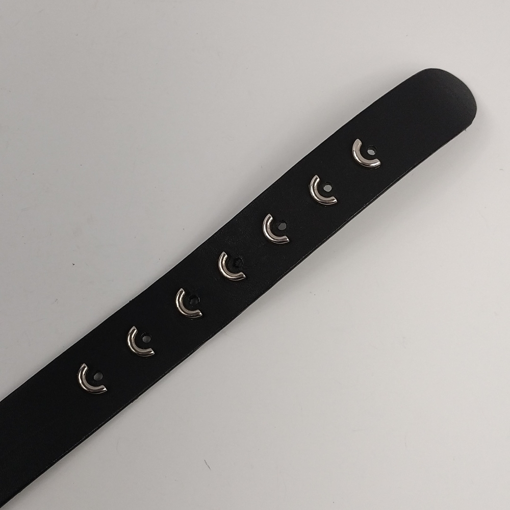 Black Leather Belt With Metal Accents - Picture 7 of 11